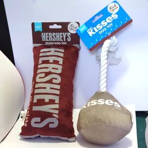 Hershey's Limited Ed.Lot Of 2 Dog Toys Hershey's & Hershey Kiss Sqeaky & Crinkle